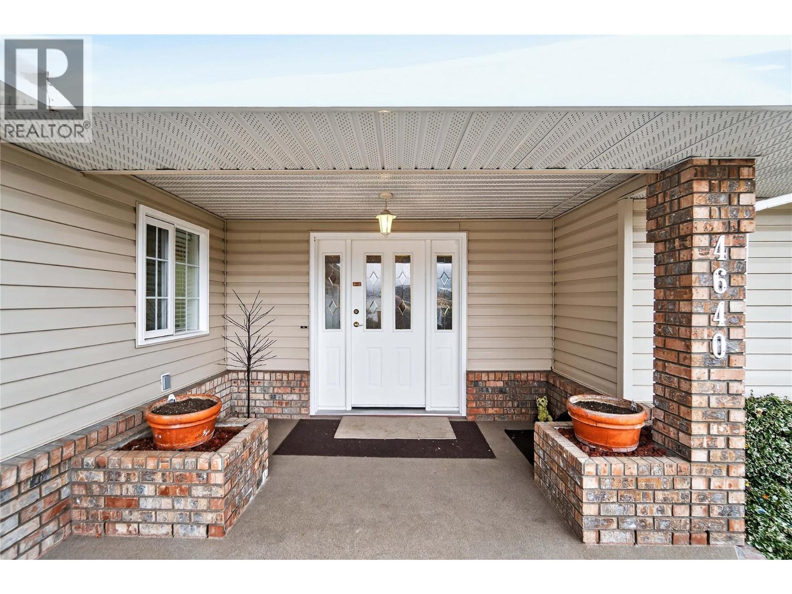 4640 13 Street NE, Salmon Arm