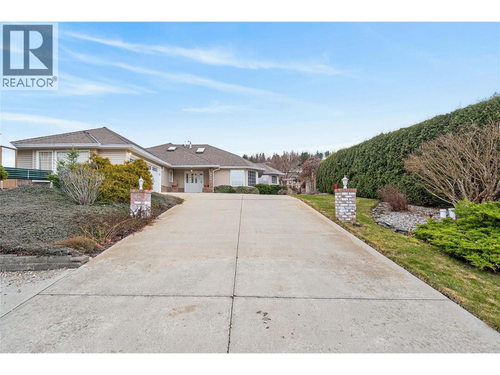 4640 13 Street NE, Salmon Arm