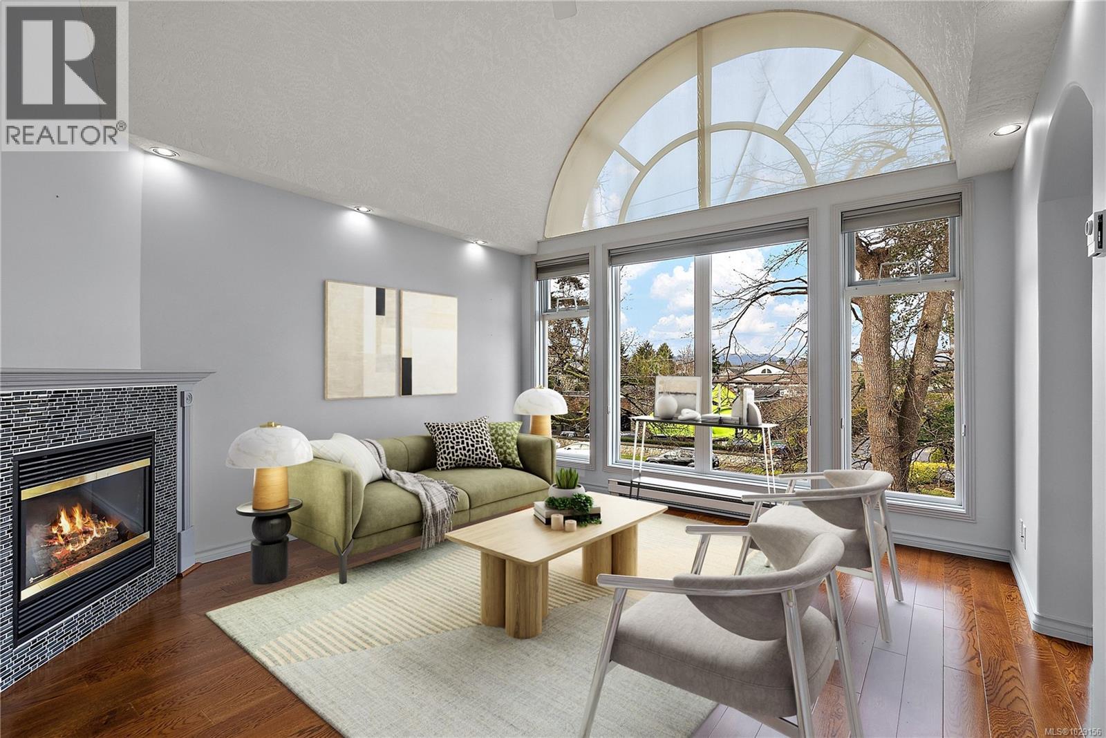 205 9905 Fifth Street, Sidney