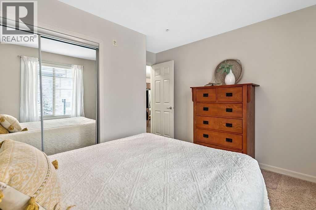 
          92 Crystal Shores Road
            <br/>
            <span>Okotoks</span>
            , 
            <span>AB</span>
             <span>T1S2M9</span>
         - Photo 17