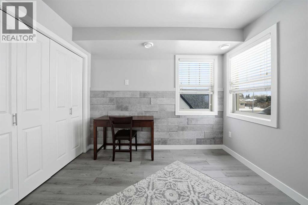 5130 50 Street, Lacombe