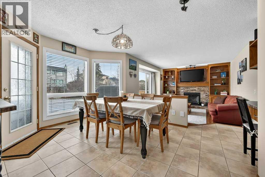 Single Family House for Sale in  Hawkstone Close NW Hawkwood Calgary 