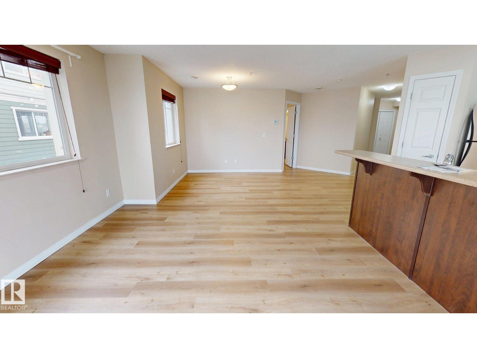 #315 6925 199 ST NW - 11