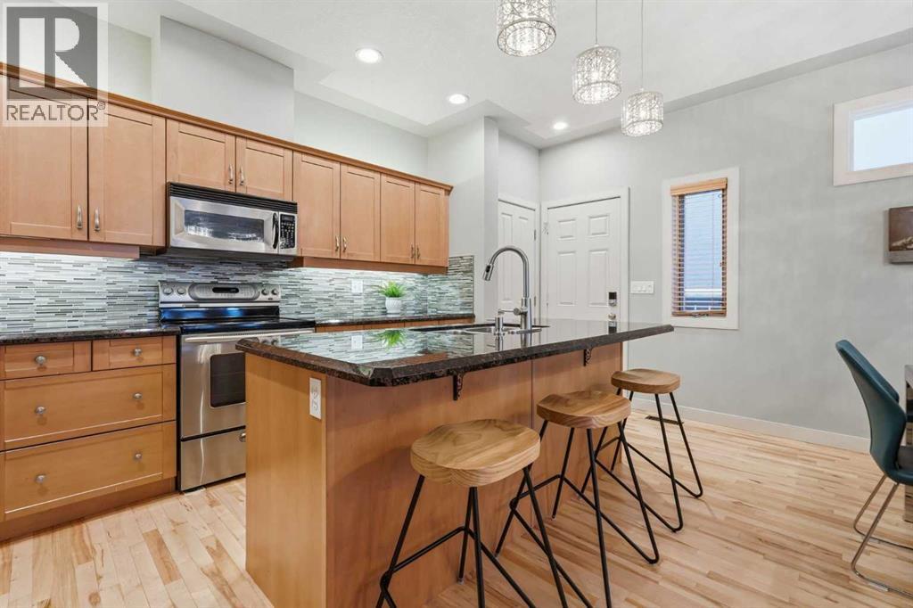 Single Family House for Sale in   A Street SW Richmond Calgary 