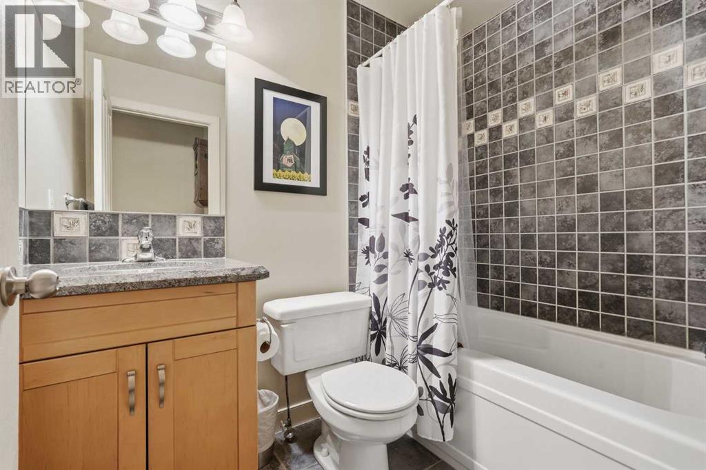 Single Family House for Sale in   A Street SW Richmond Calgary 