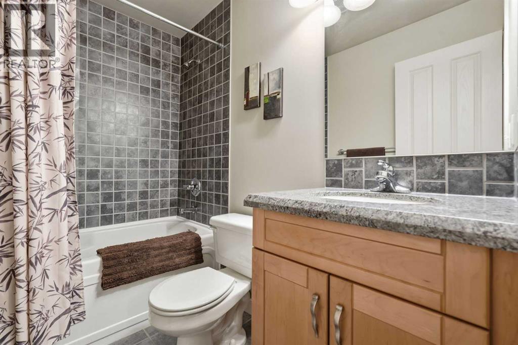 Single Family House for Sale in   A Street SW Richmond Calgary 