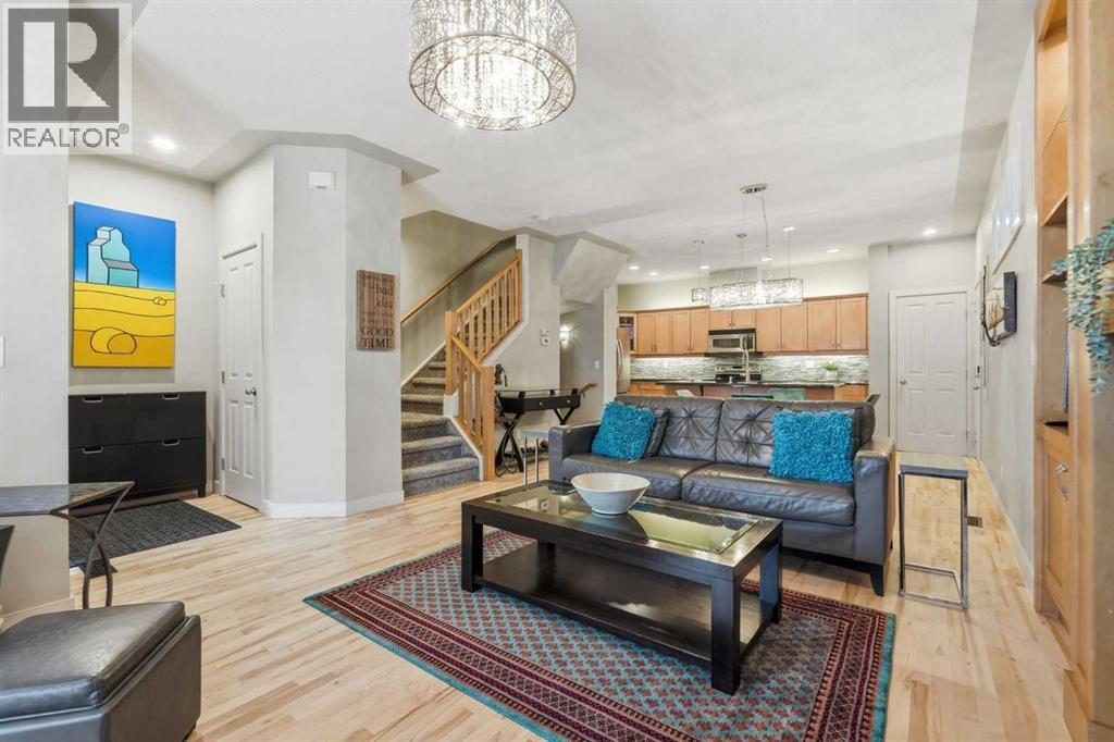 Single Family House for Sale in   A Street SW Richmond Calgary 