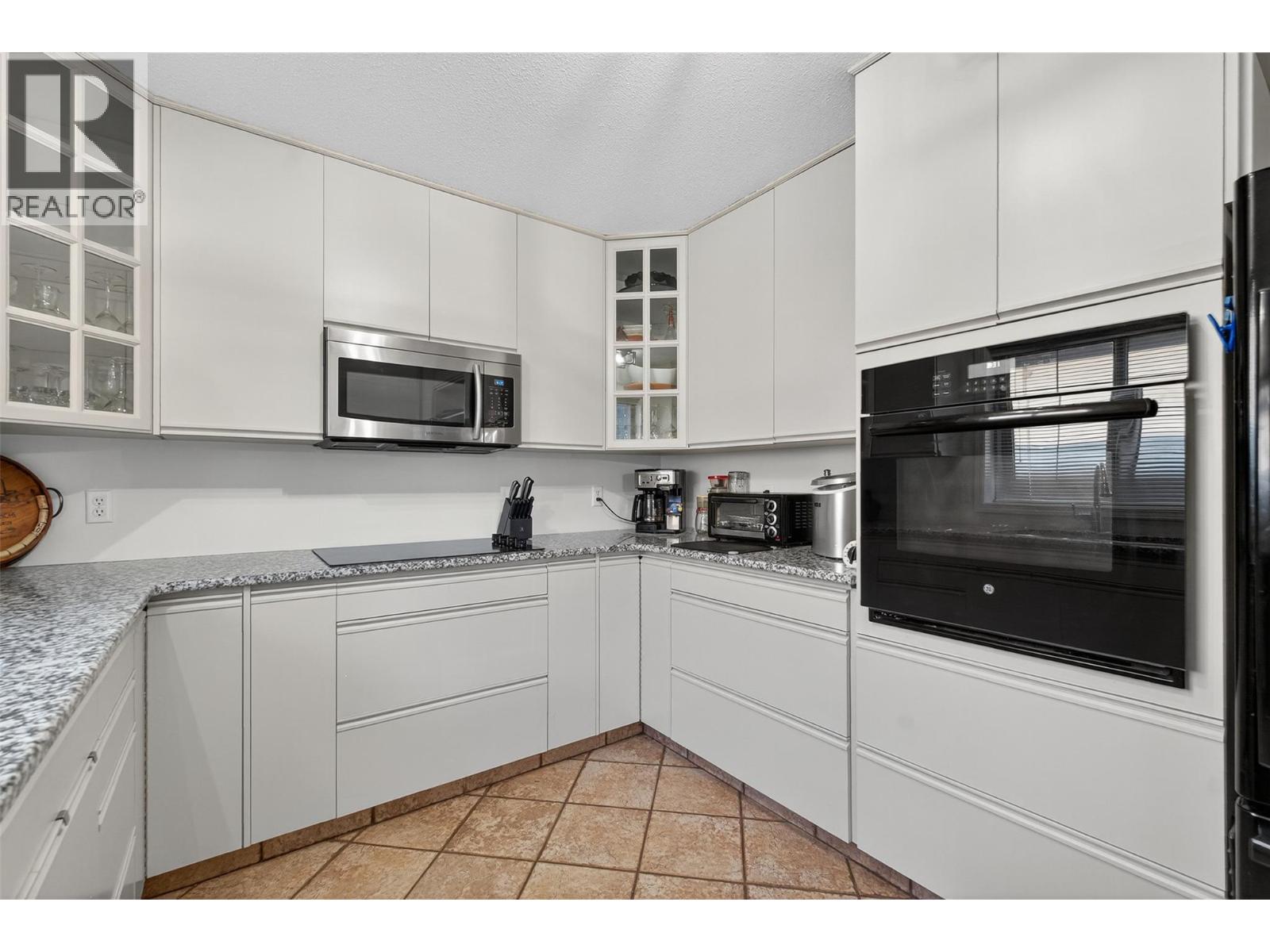 2330 Butt Road Unit# 407, West Kelowna