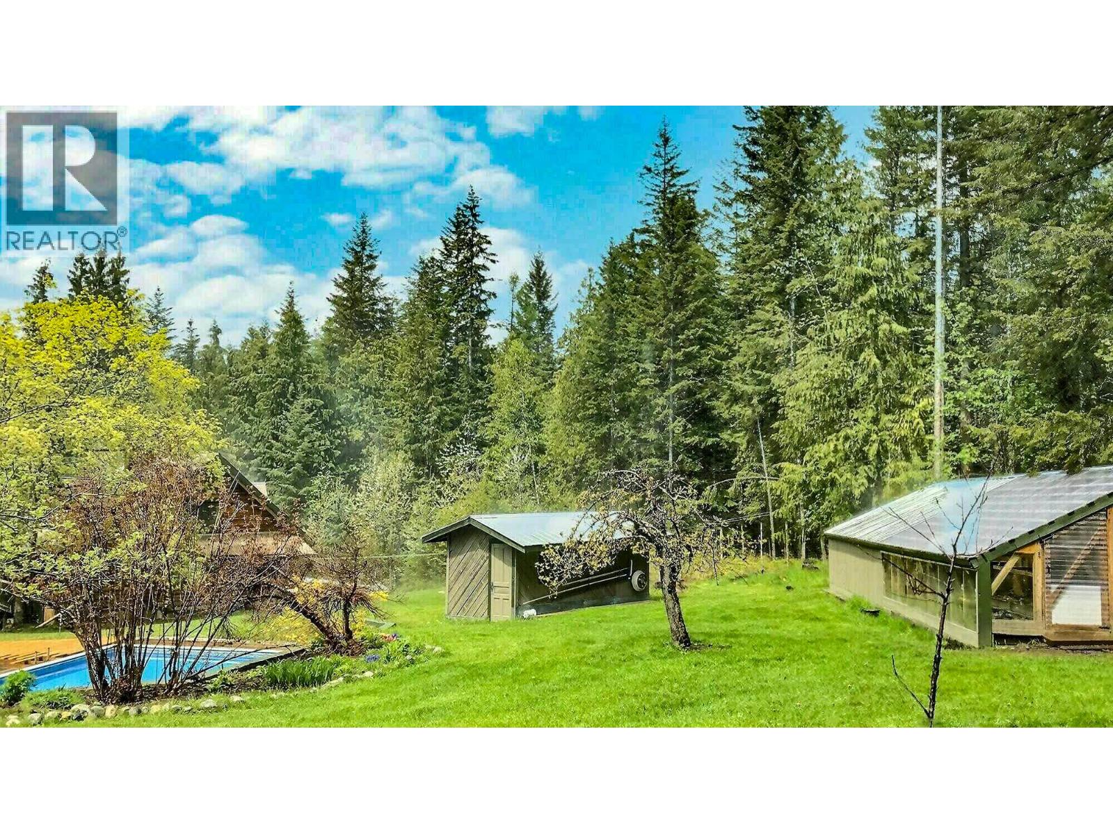 375 Alexander Road, Nakusp