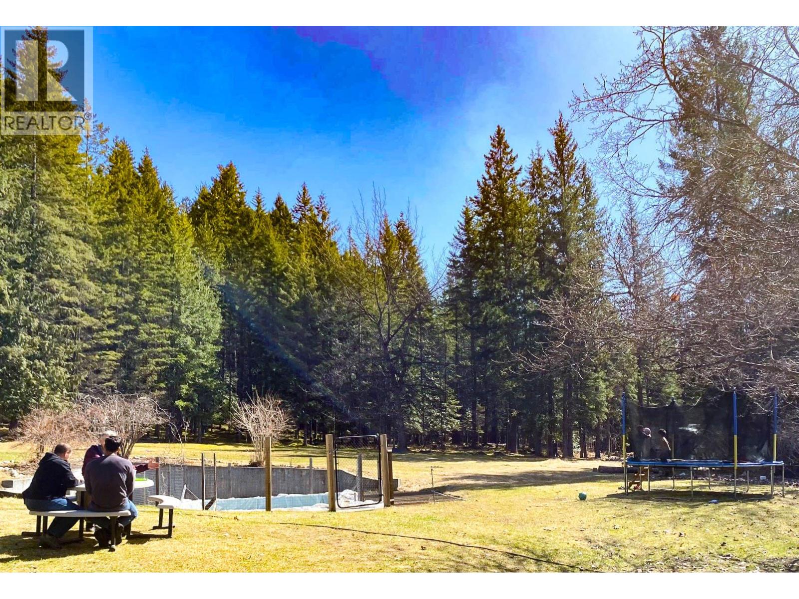 375 Alexander Road, Nakusp