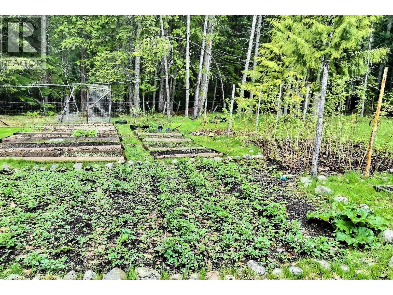 375 Alexander Road, Nakusp