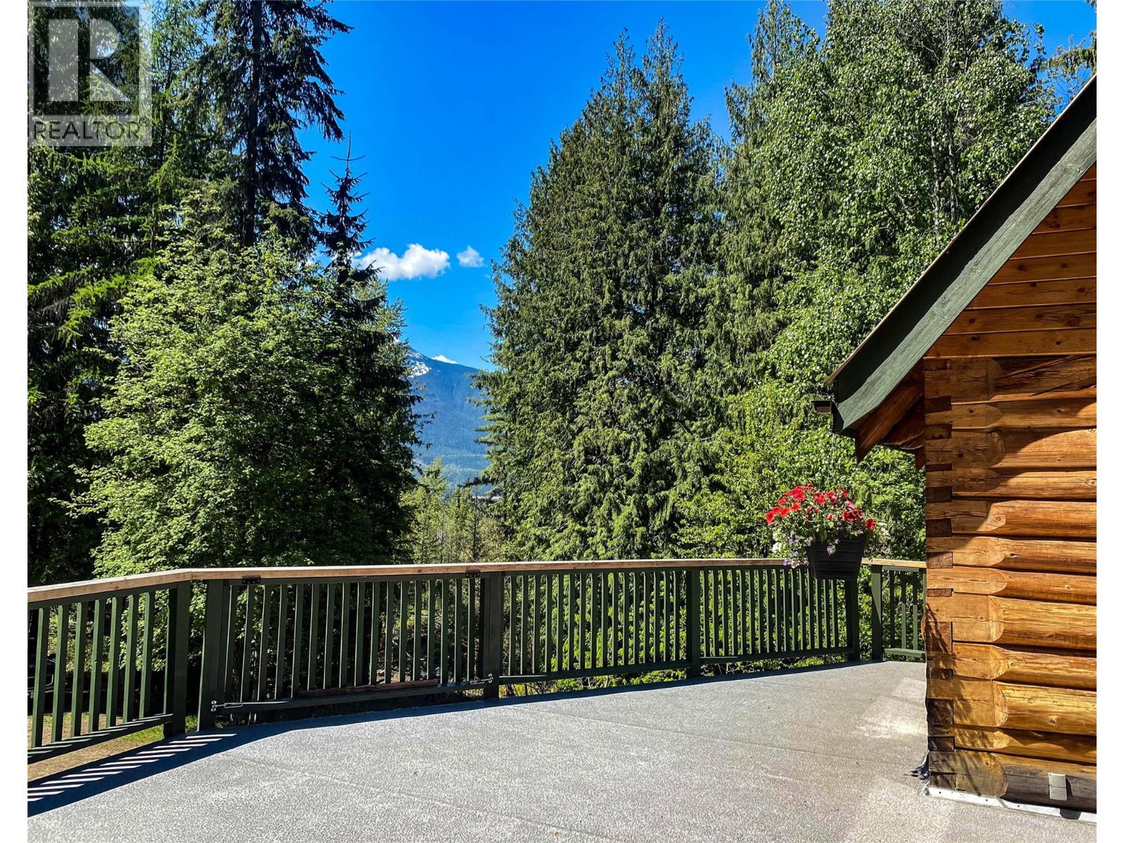 375 Alexander Road, Nakusp