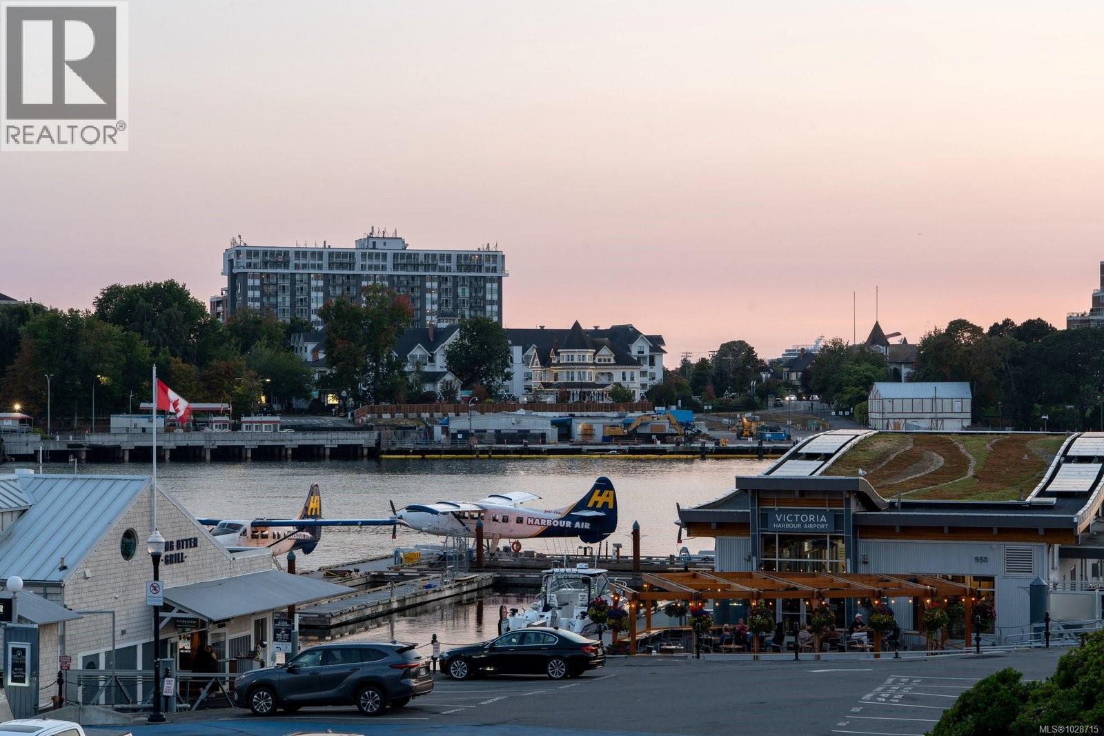 #215 405 QUEBEC ST - 25