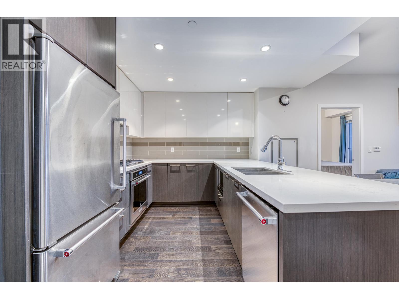 #210-7008 RIVER Parkway, Richmond