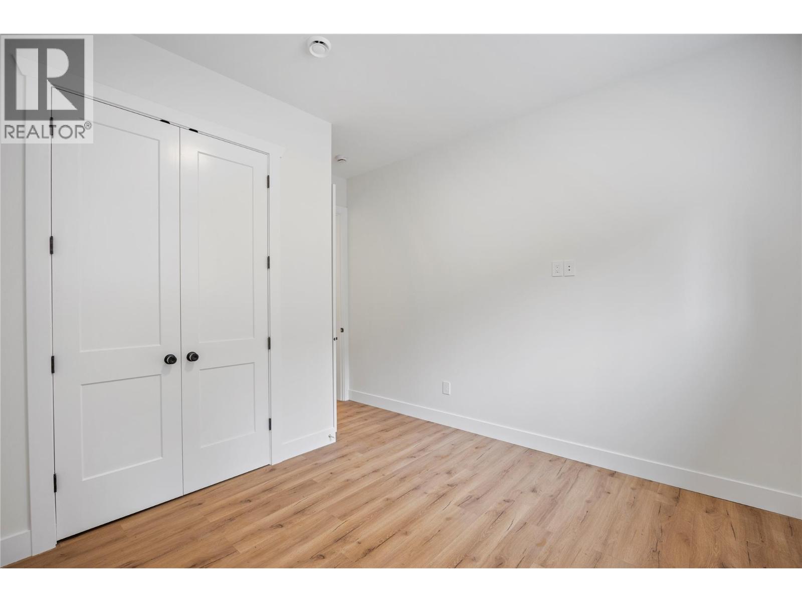 7455 Stampede Trail, Anglemont