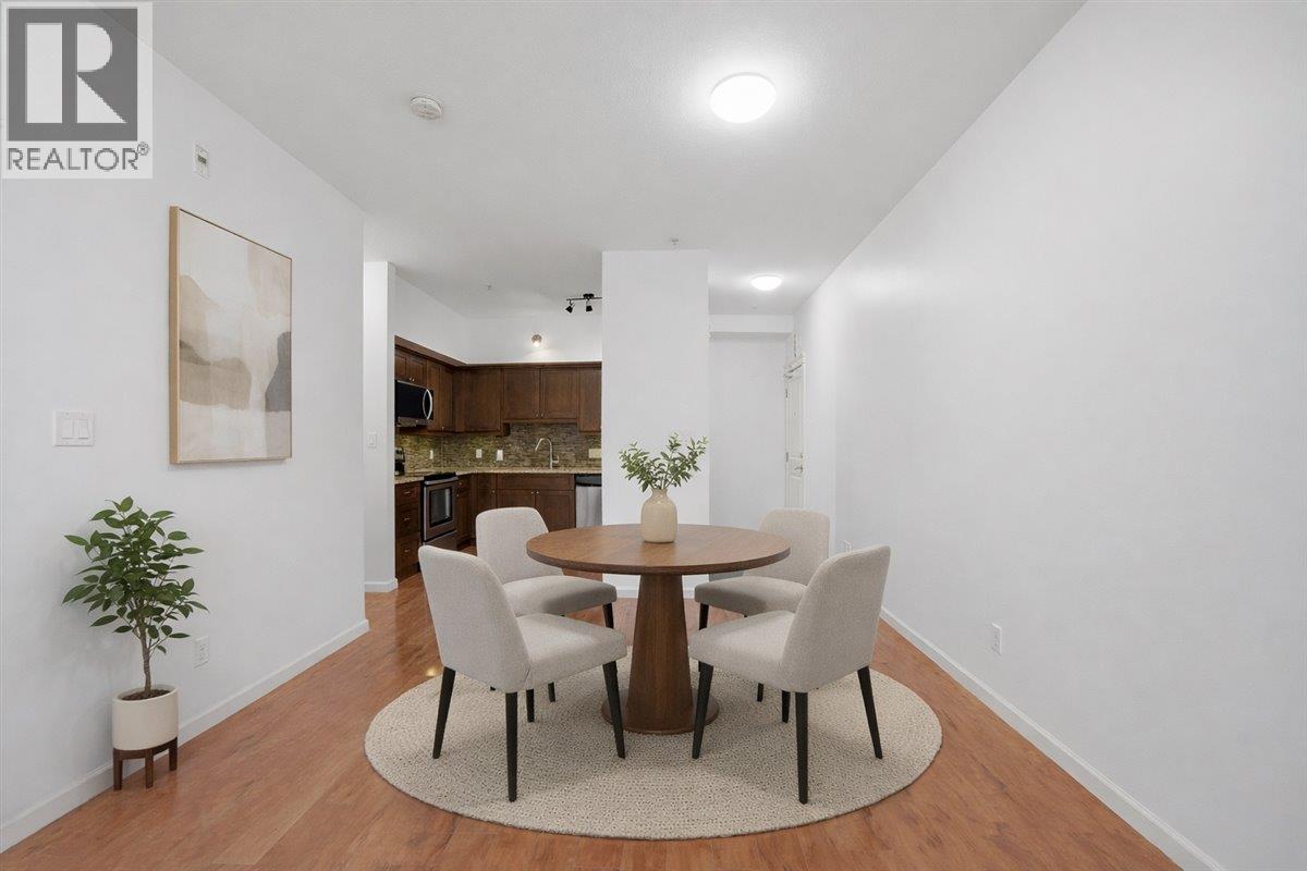 307 22858 LOUGHEED HIGHWAY, Maple Ridge