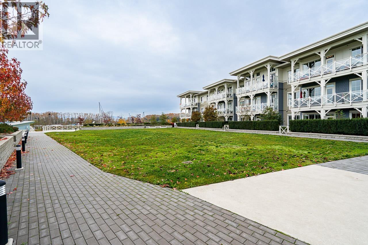 #129-5535 ADMIRAL Way, Delta