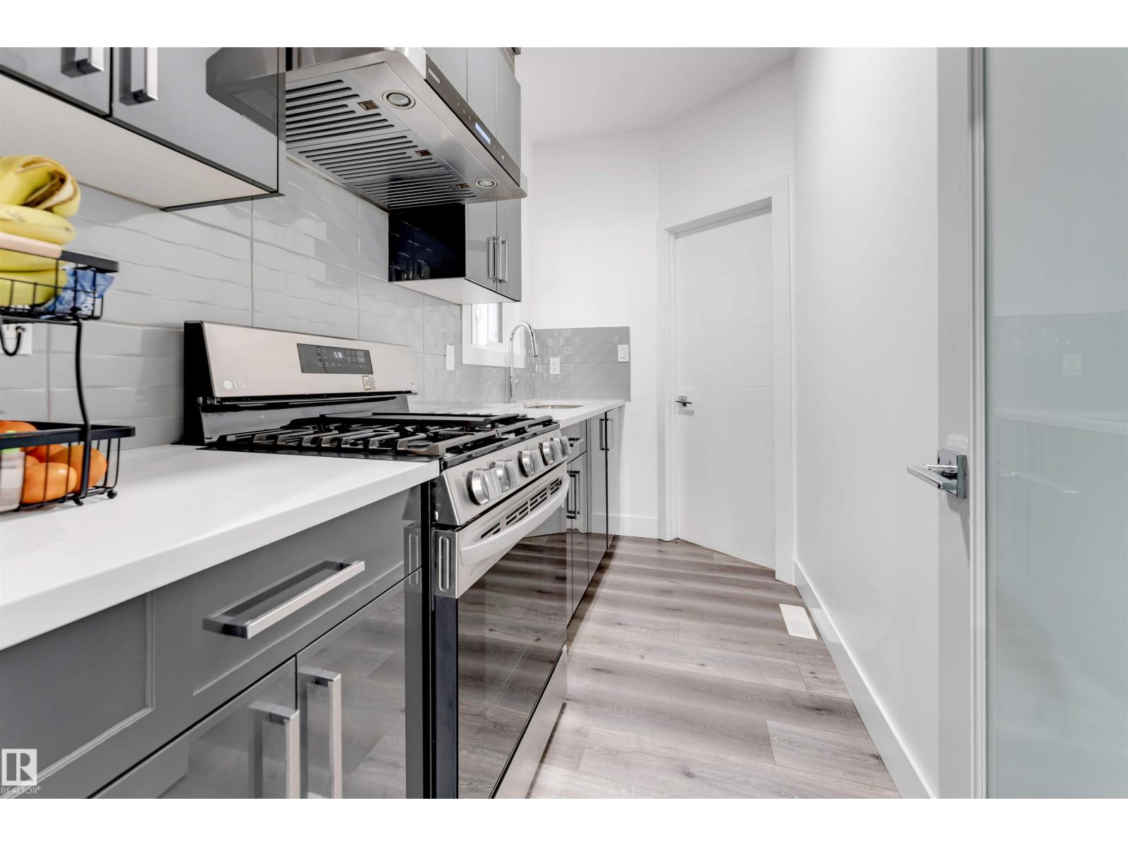 415 42 ST SW - 10