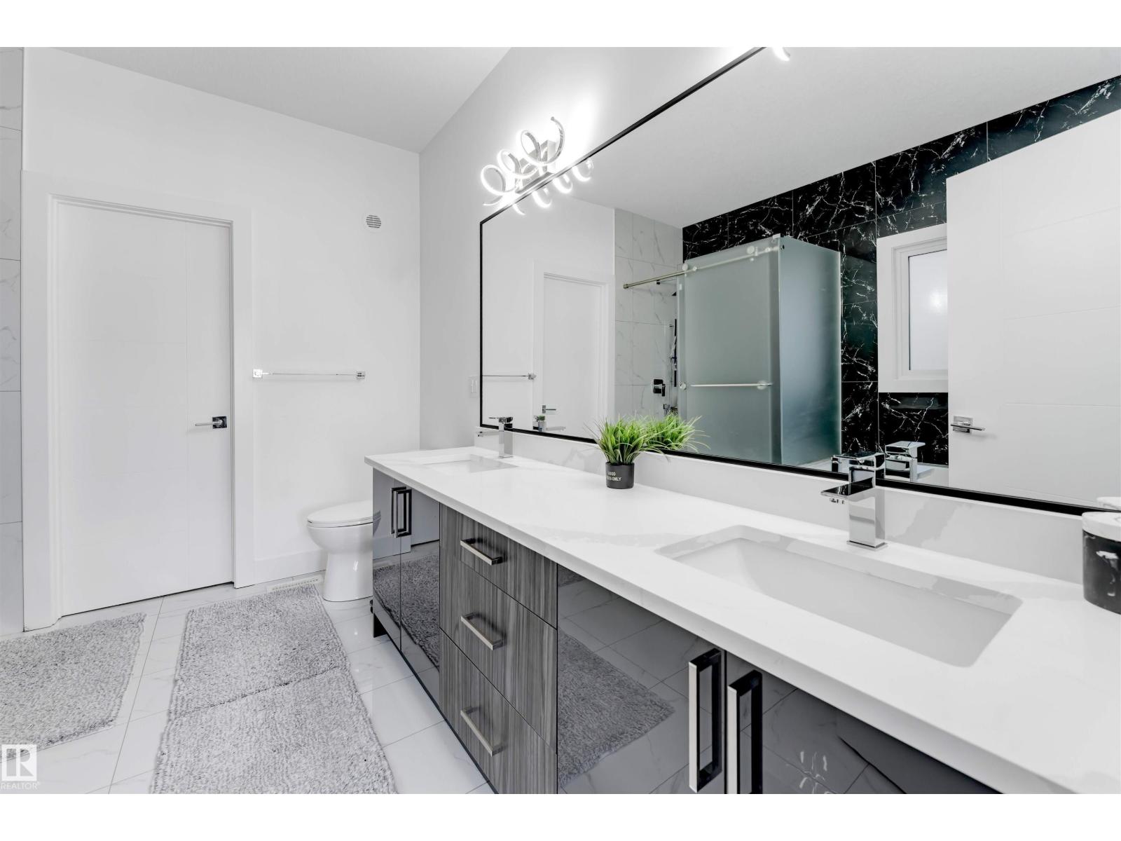 415 42 ST SW - 23