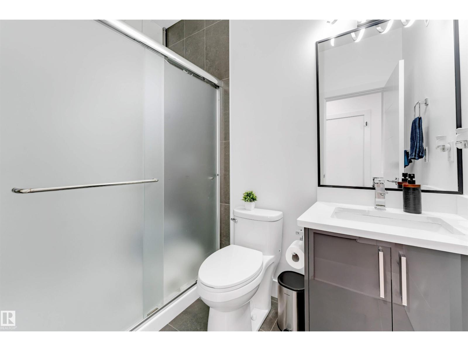 415 42 ST SW - 30