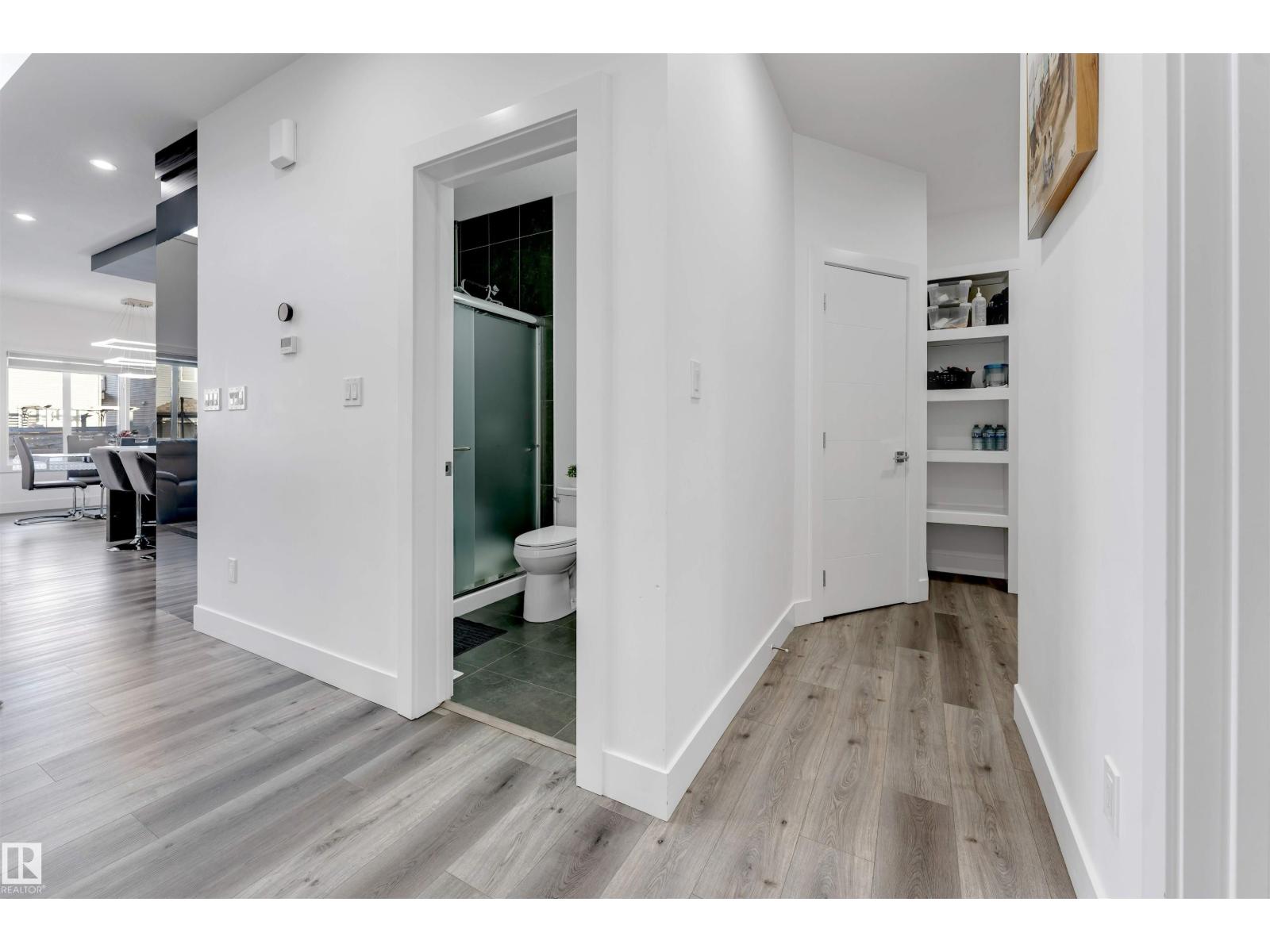 415 42 ST SW - 35