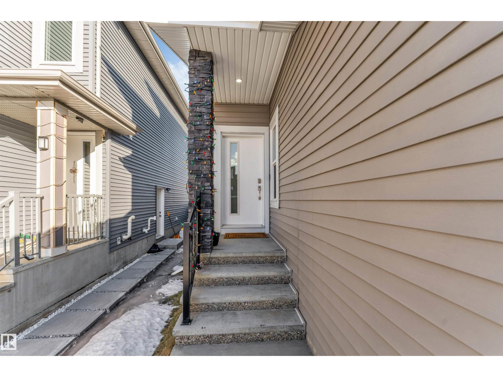 415 42 ST SW - 39