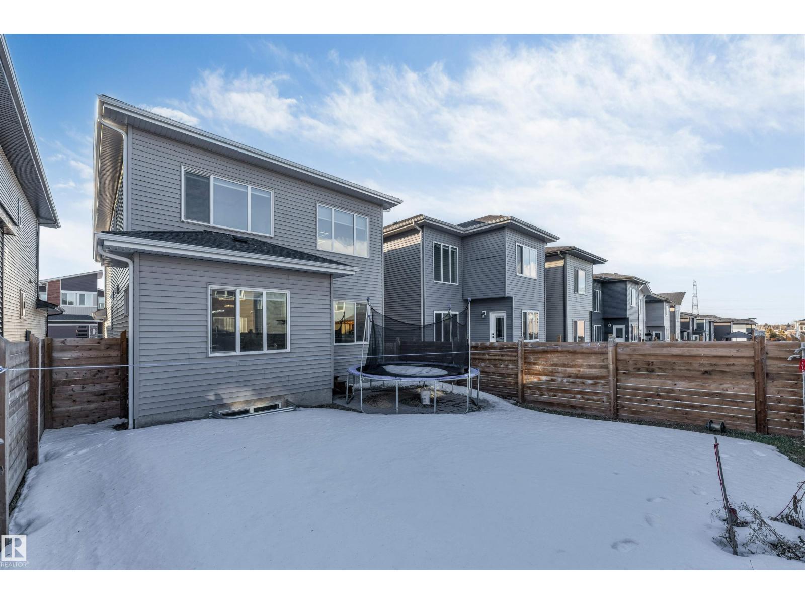 415 42 ST SW - 41