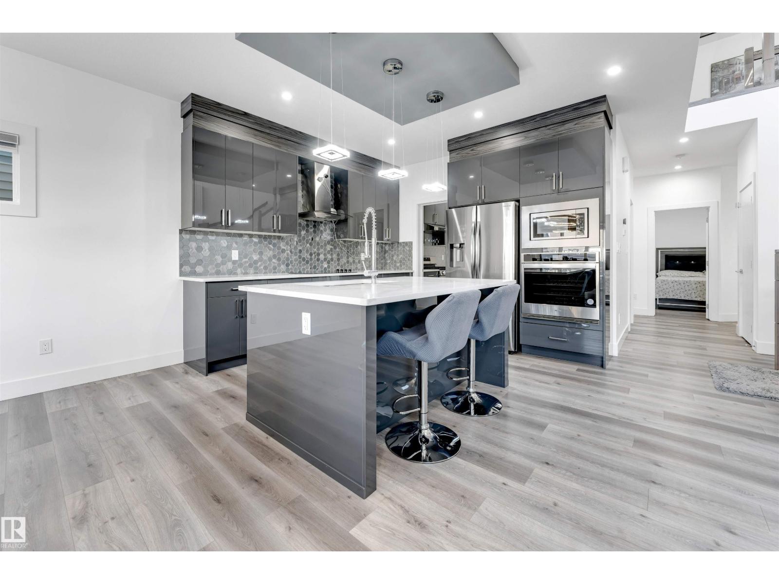 415 42 ST SW - 7