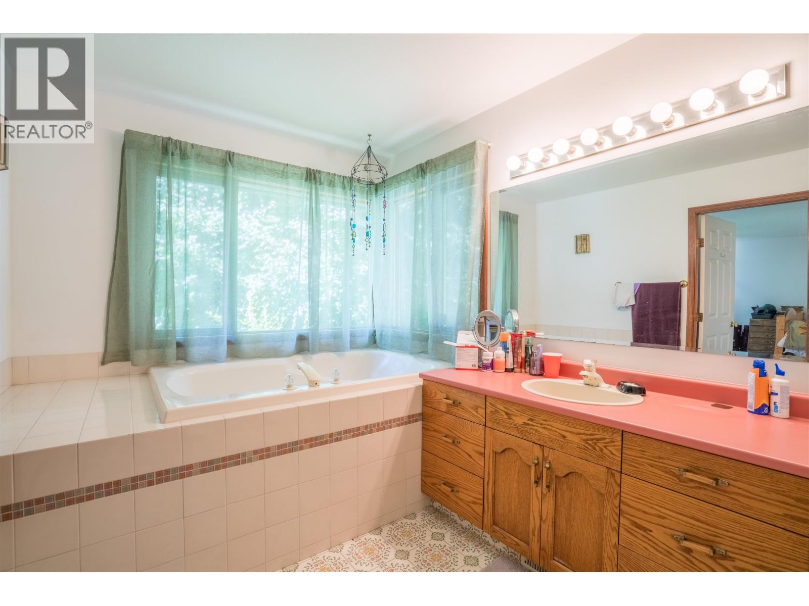 9133 INGLEWOOD ROAD, Prince George