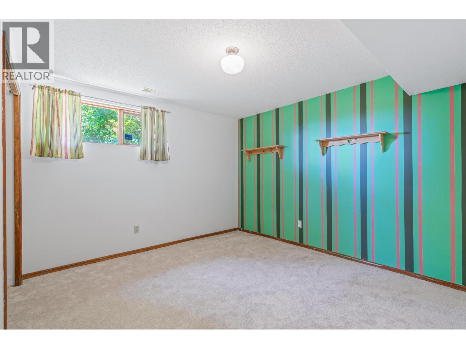 9133 INGLEWOOD ROAD, Prince George