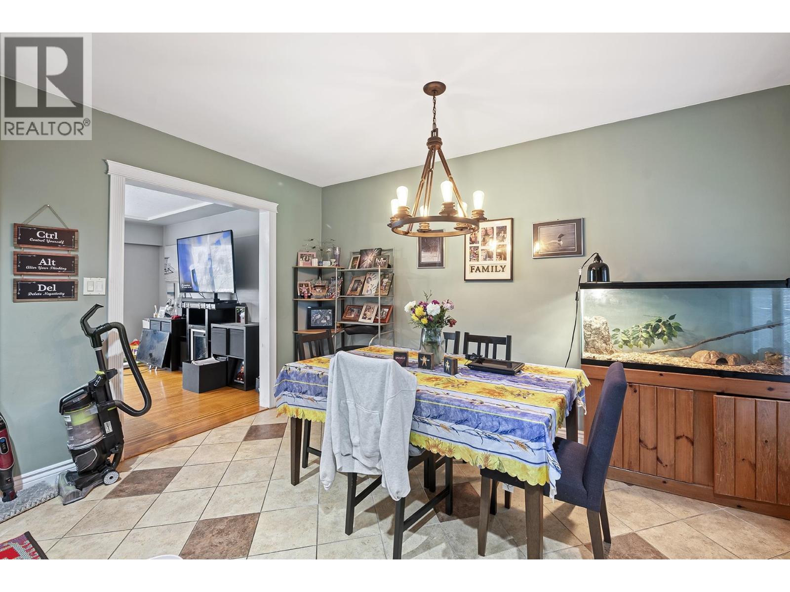 1771 GRANT AVENUE, Port Coquitlam