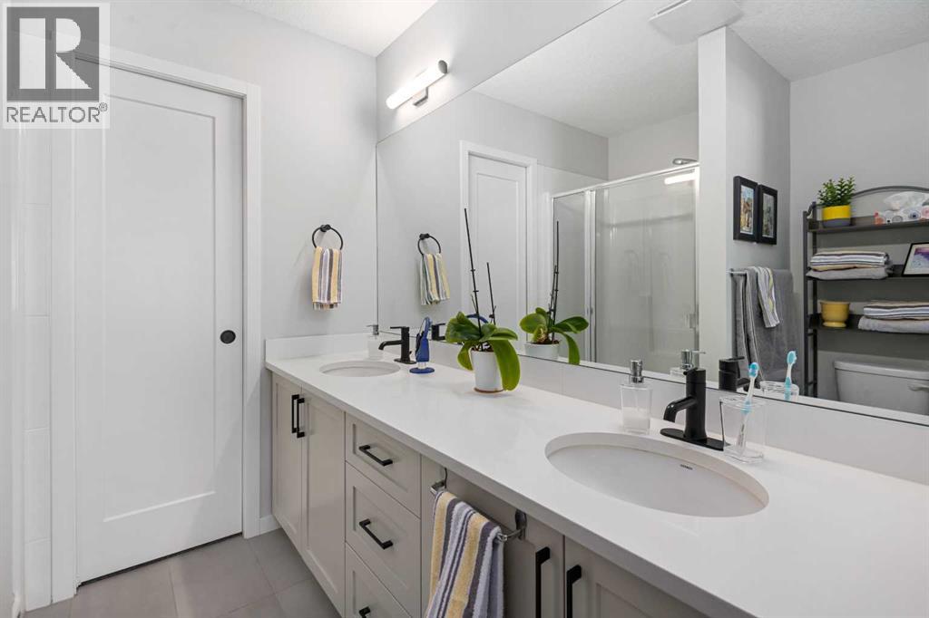 Single Family House for Sale in  Copperstone Manor SE Copperfield Calgary 