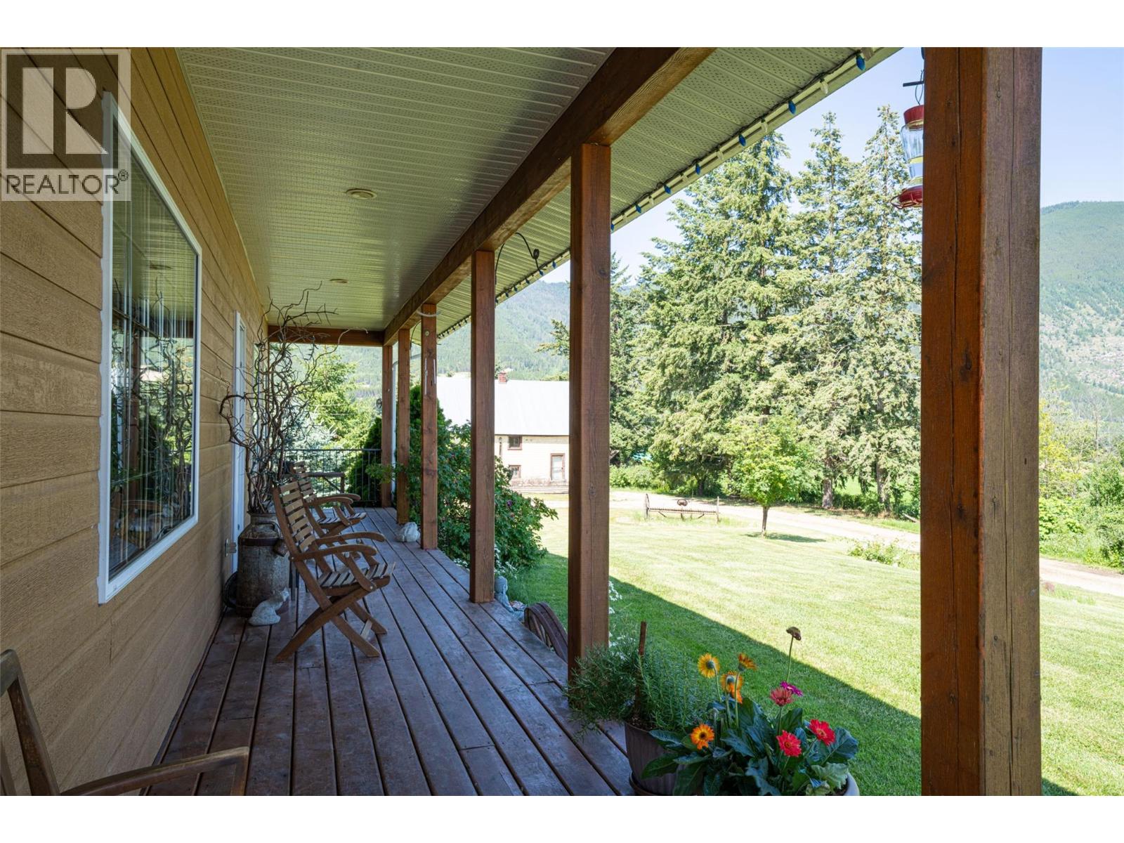2990 50 Street NW, Salmon Arm