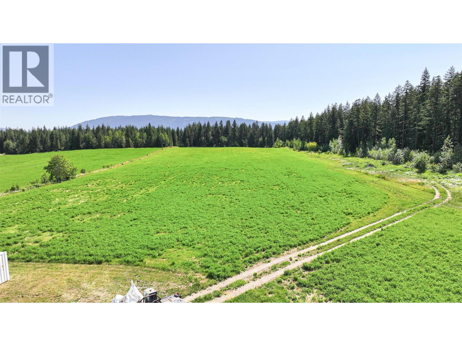 2990 50 Street NW, Salmon Arm