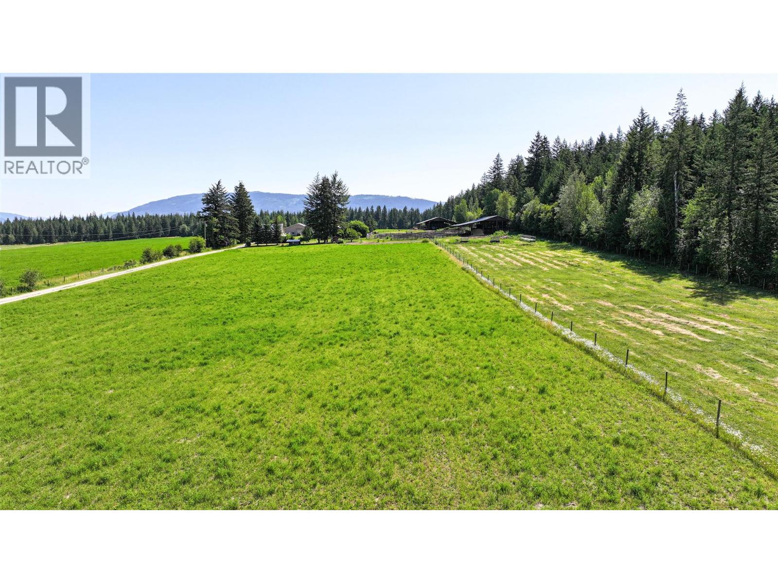 2990 50 Street NW, Salmon Arm