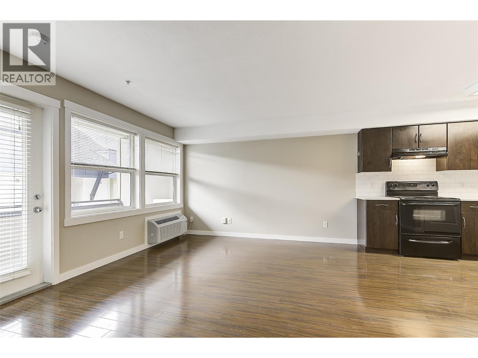 1483 Glenmore Road N Unit# 202, Kelowna