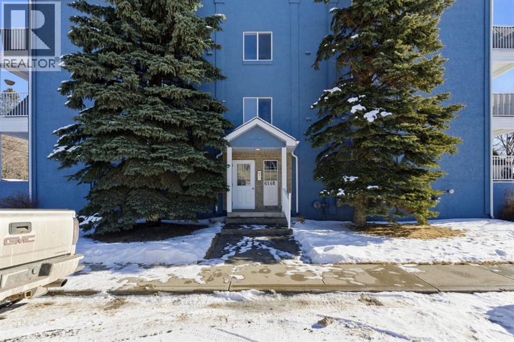 Single Family House for Sale in   Bowness Road NW Bowness Calgary 