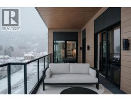 Kitchen - 1702 Coursier Avenue Unit# 2501, Revelstoke, BC V0E2S1 Photo 10