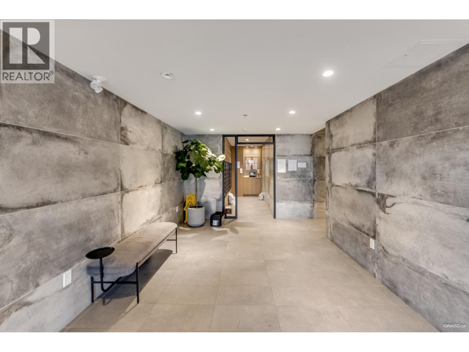 406 83 MOODY STREET, Port Moody