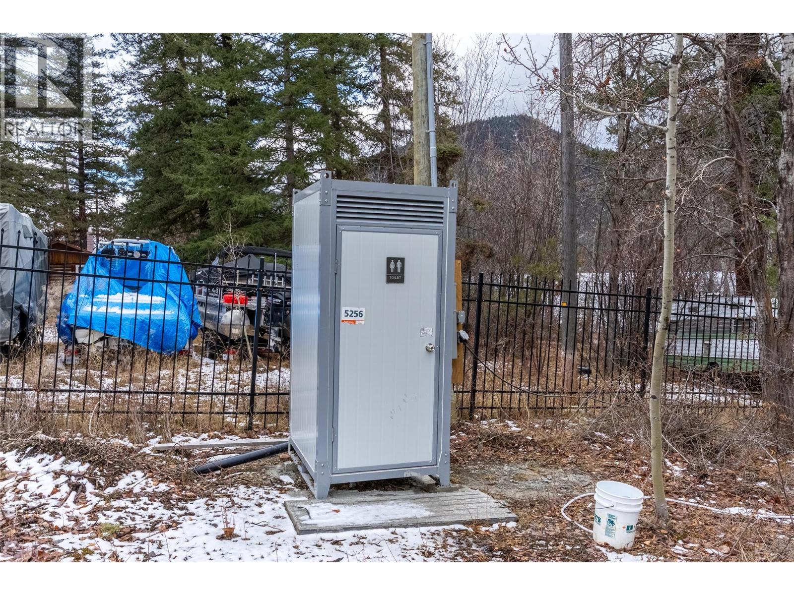 240 SMITH Road, Lillooet