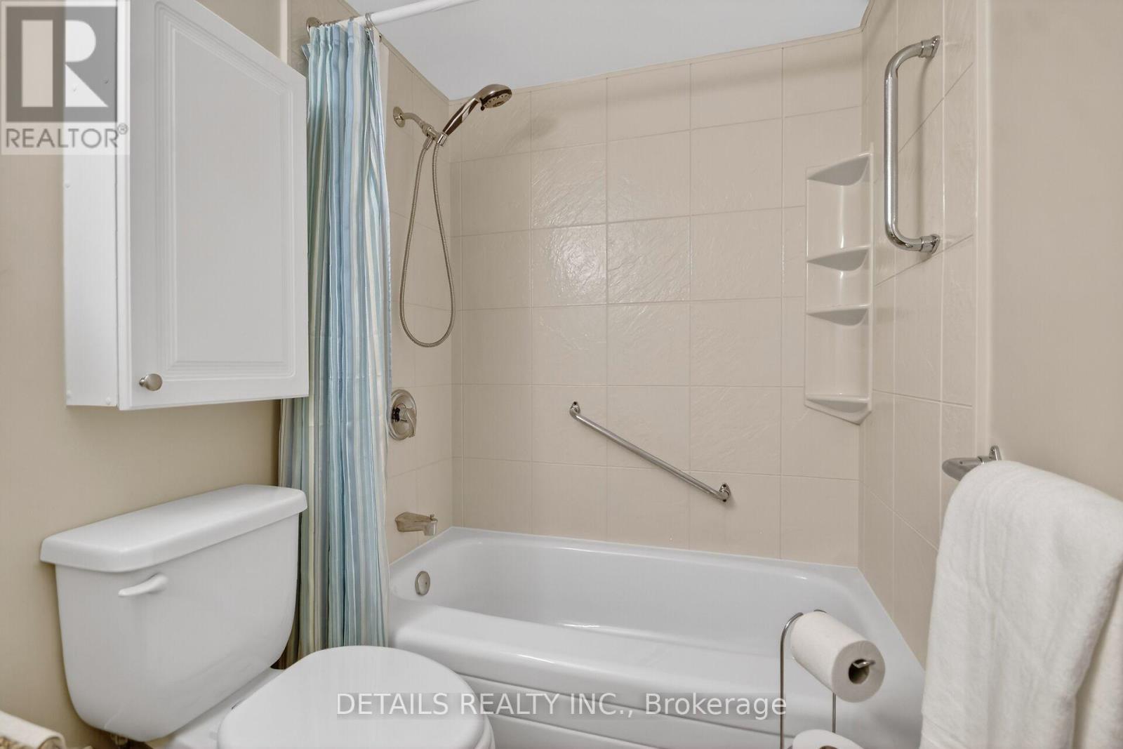 2201 - 900 DYNES ROAD — photo 23