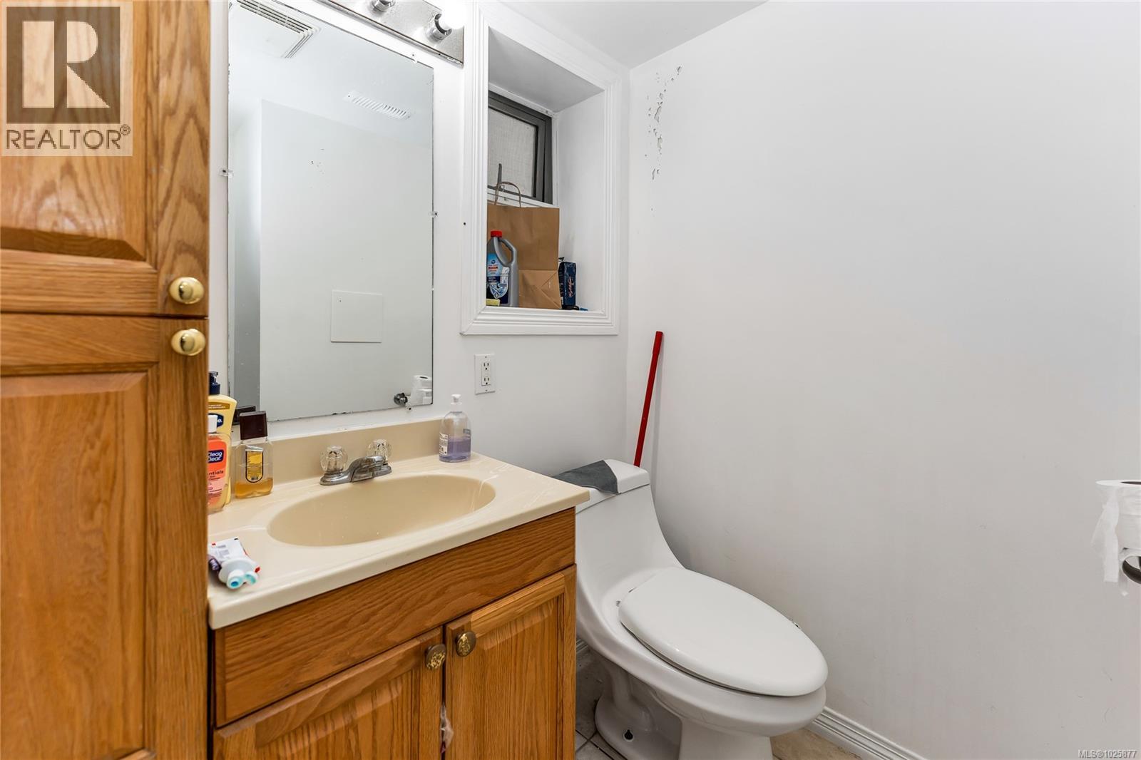  4325 Dieppe Road, Saanich