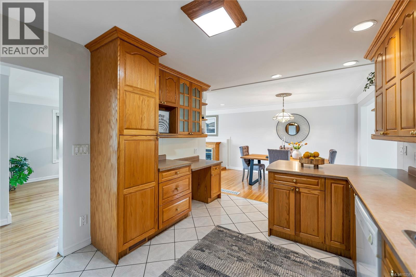  4325 Dieppe Road, Saanich