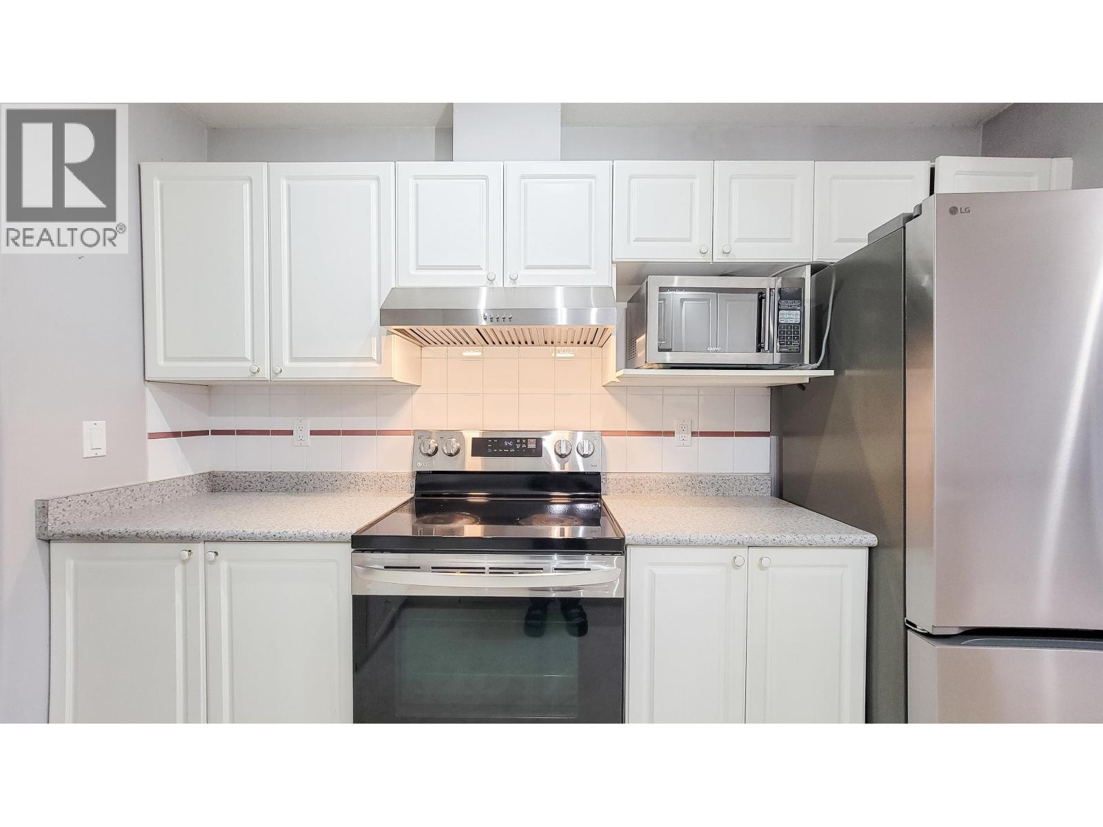 10 758 RIVERSIDE DRIVE, Port Coquitlam