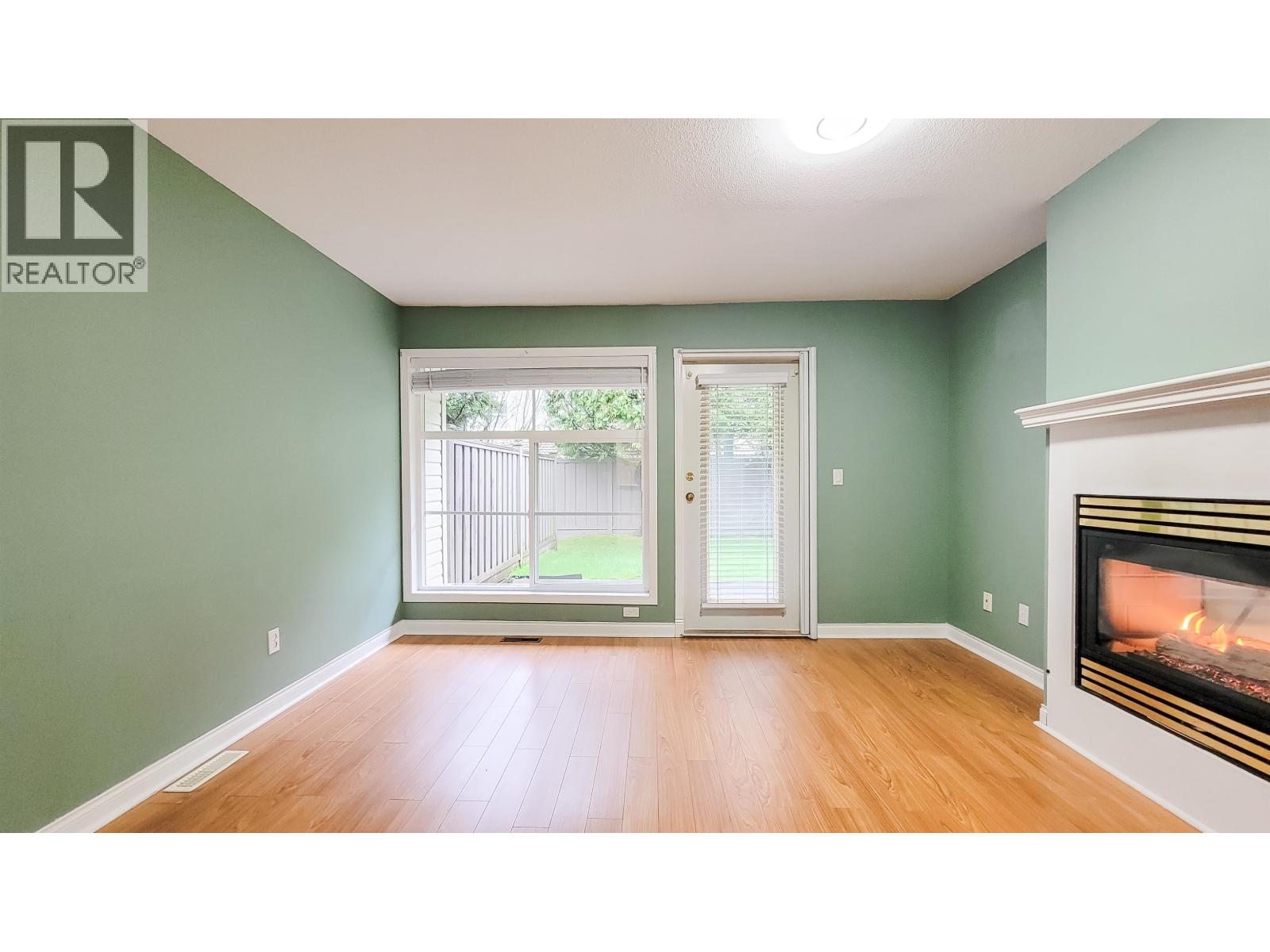 10 758 RIVERSIDE DRIVE, Port Coquitlam