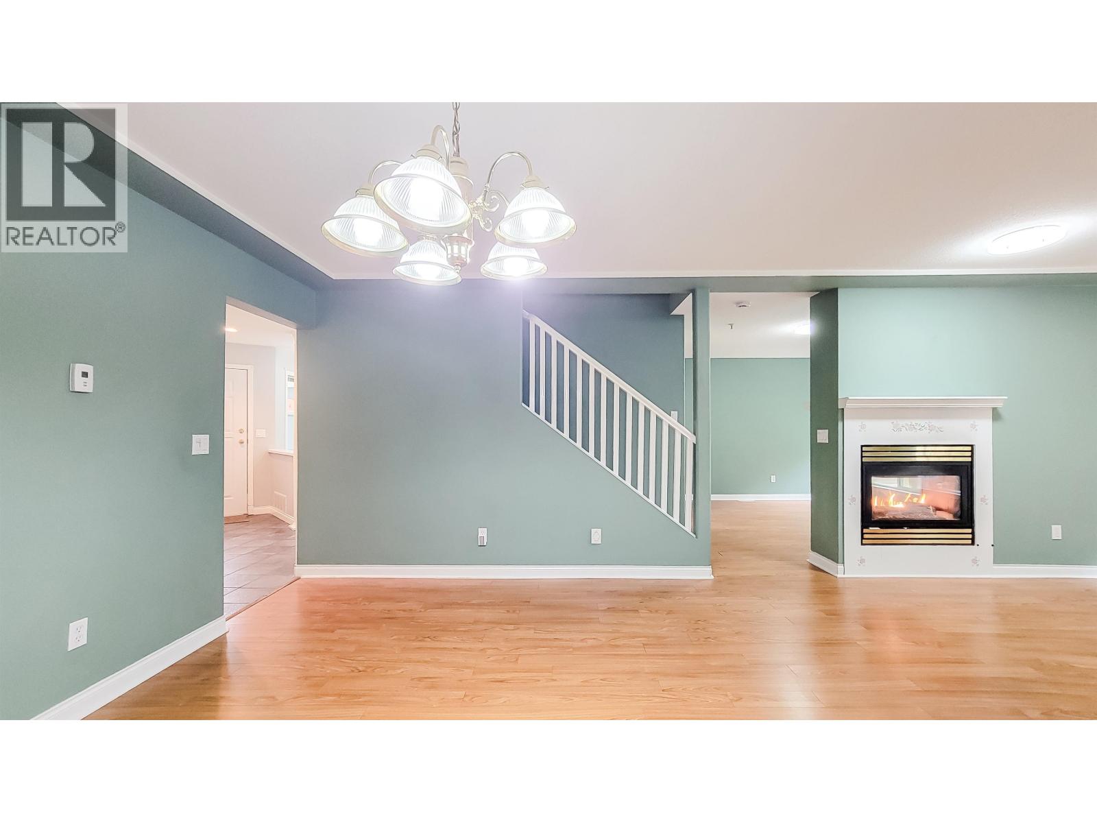 10 758 RIVERSIDE DRIVE, Port Coquitlam