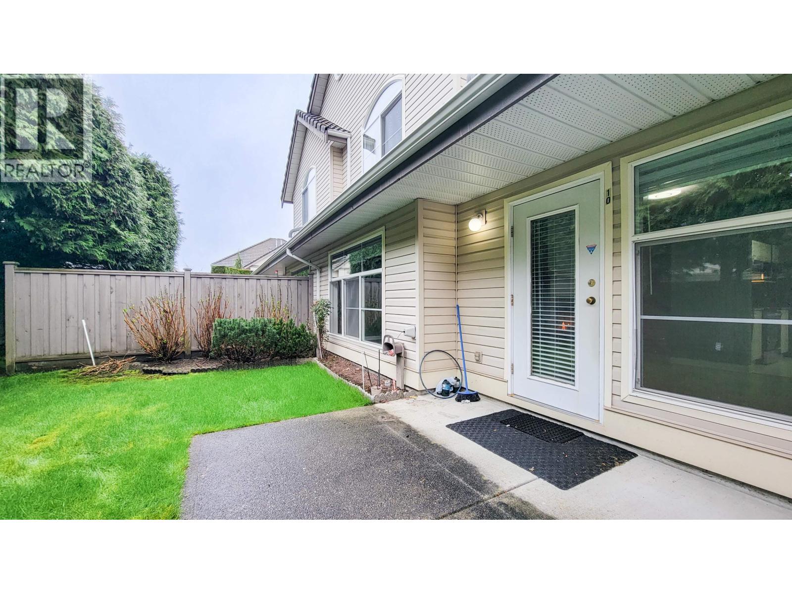 10 758 RIVERSIDE DRIVE, Port Coquitlam