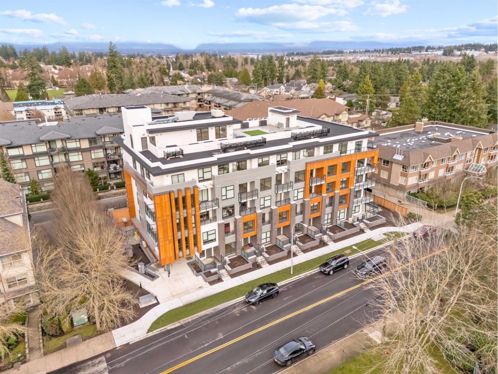 101 15353 17 Avenue - photo 2