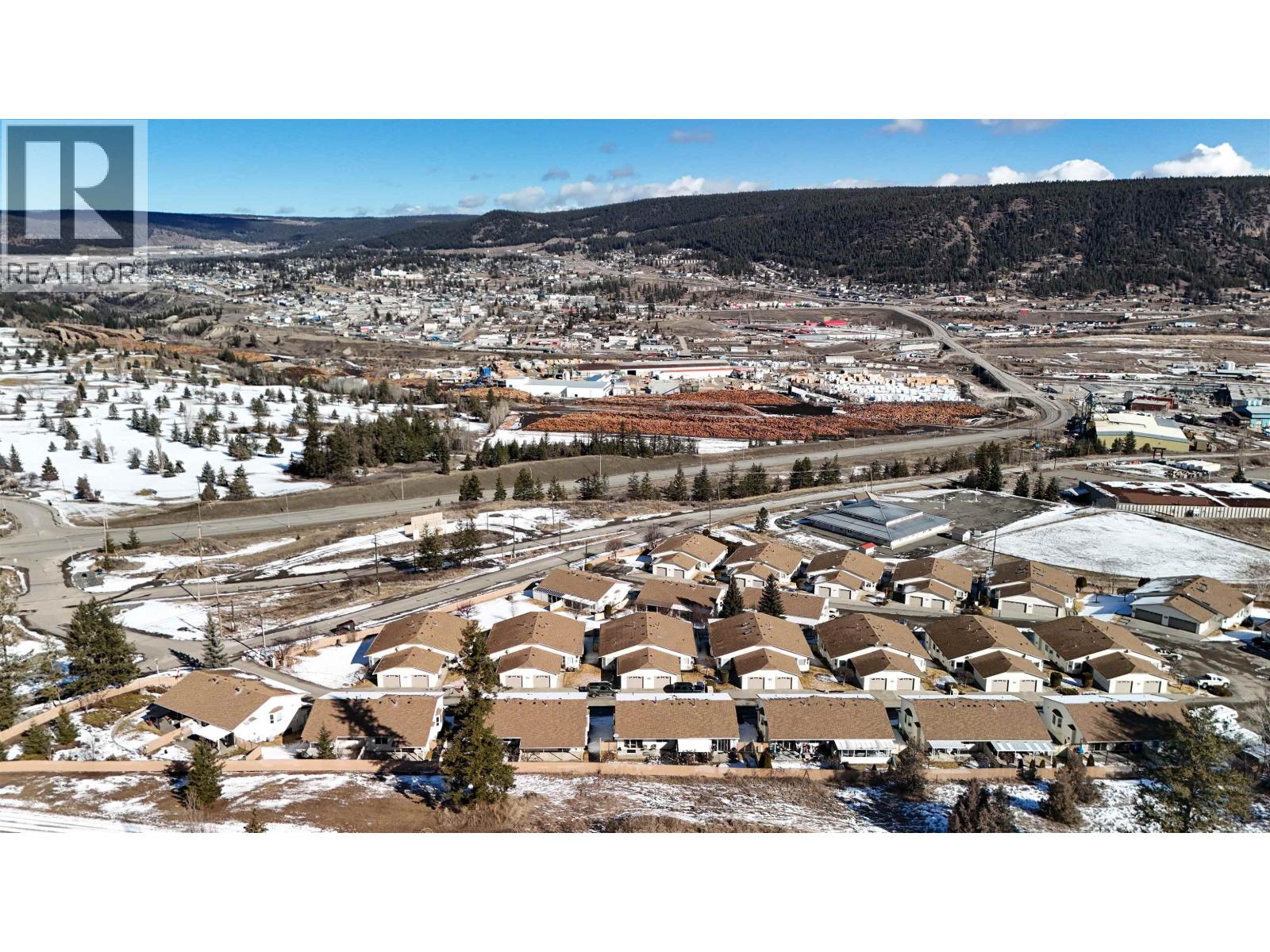 #9 500 WOTZKE DRIVE - 27