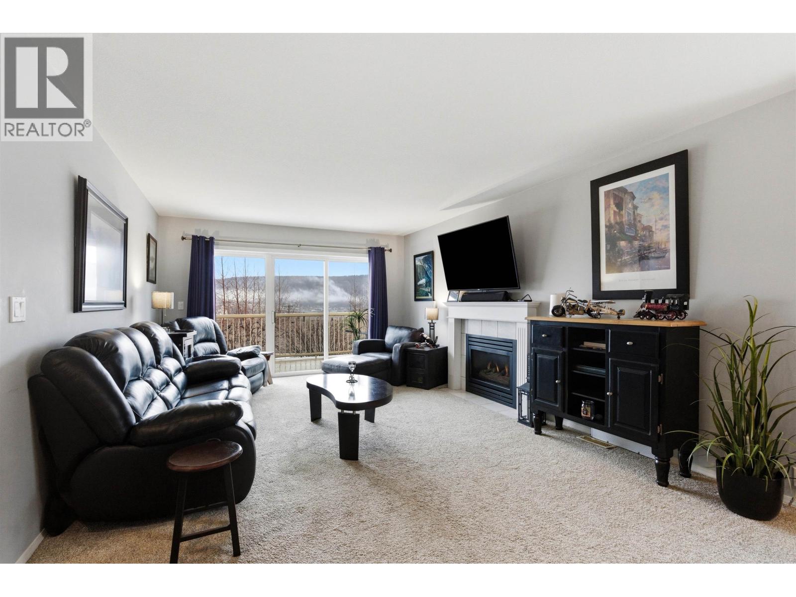 #9 500 WOTZKE DRIVE - 7